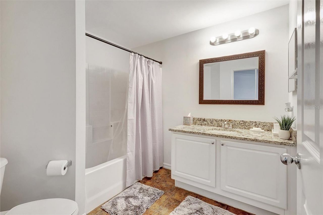 5500 Bentgrass Drive, Unit 6-301, Sarasota, FL 34235 Photo