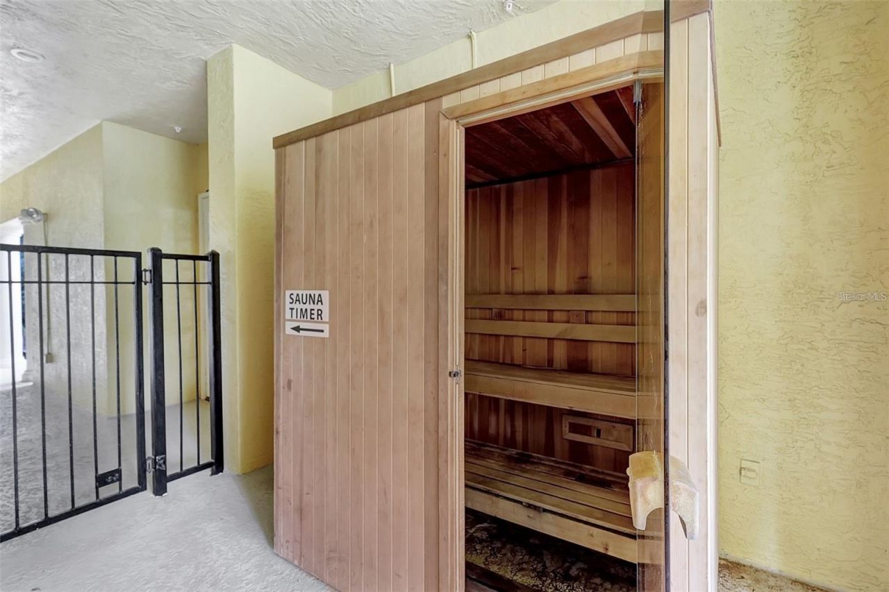 5500 Bentgrass Drive, Unit 6-301, Sarasota, FL 34235 Photo