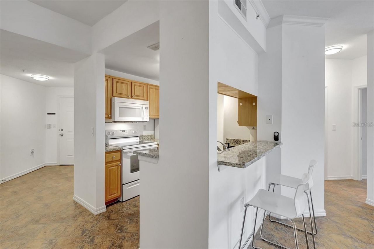 5500 Bentgrass Drive, Unit 6-301, Sarasota, FL 34235 Photo