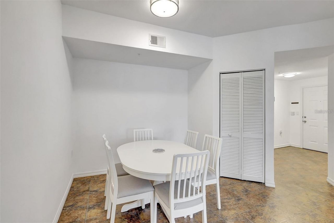 5500 Bentgrass Drive, Unit 6-301, Sarasota, FL 34235 Photo