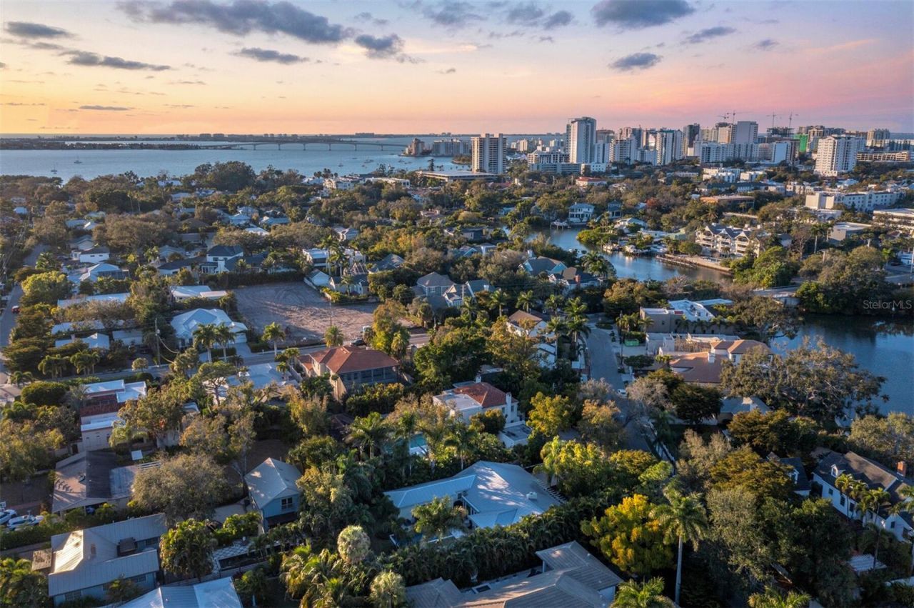 1846 Lincoln Drive, Sarasota, FL 34236 Photo