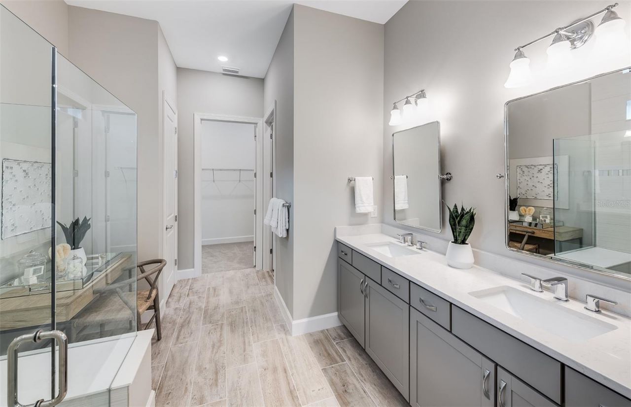 7452 Summer Court, Sarasota, FL 34231 Photo
