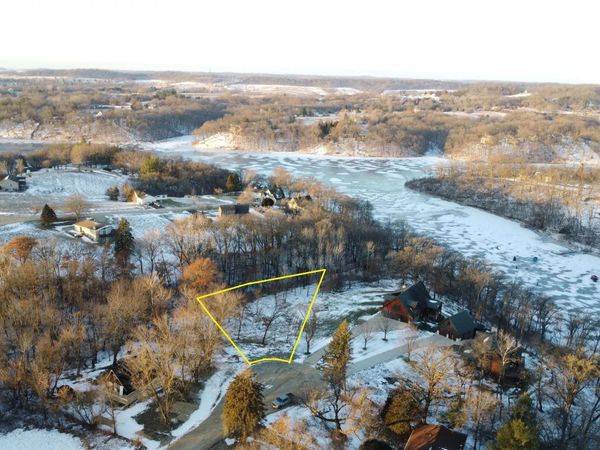 3A190 General Bragg Court, APPLE RIVER, IL 61001