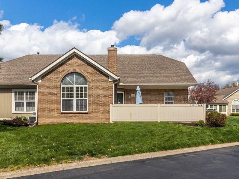 330 Bear Woods Drive, Powell, OH 43065 Photo 1