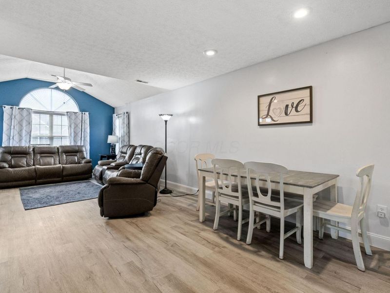 330 Bear Woods Drive, Powell, OH 43065 Photo 9