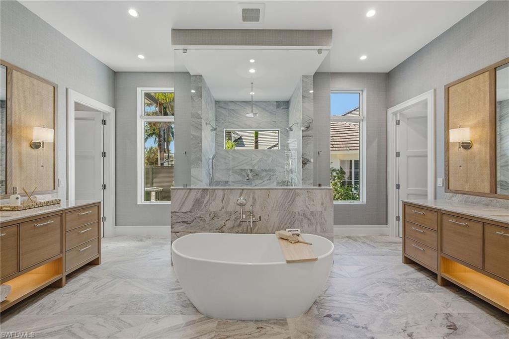 405 Putter Point Dr, Naples, FL 34103 Photo