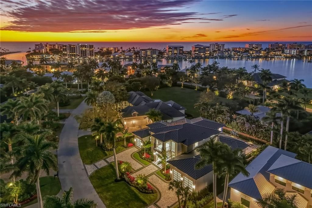 405 Putter Point Dr, Naples, FL 34103 Photo