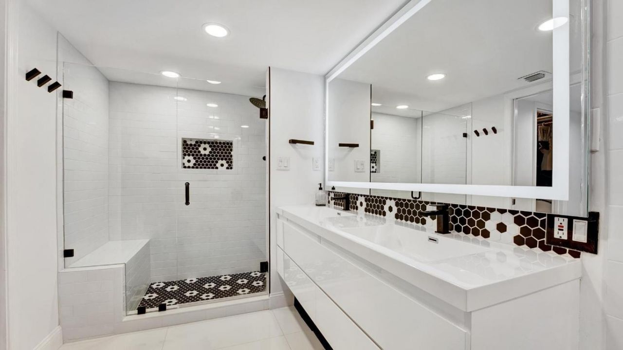 5380 N Ocean Drive, Unit 6c, Singer Island, FL 33404 Photo