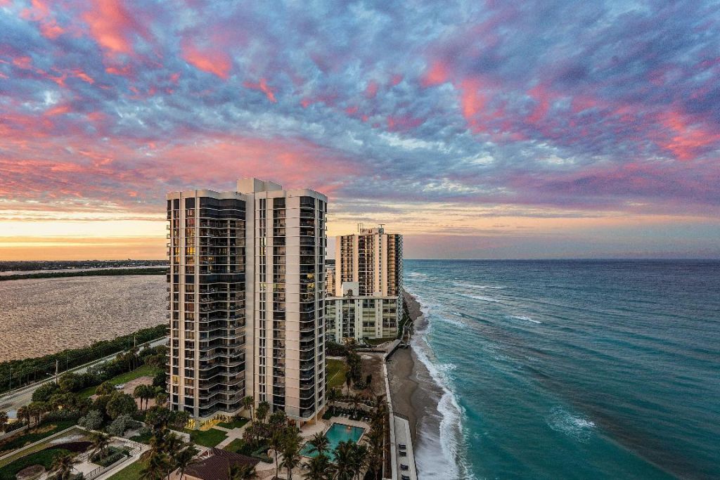 5380 N Ocean Drive, Unit 6c, Singer Island, FL 33404 Photo