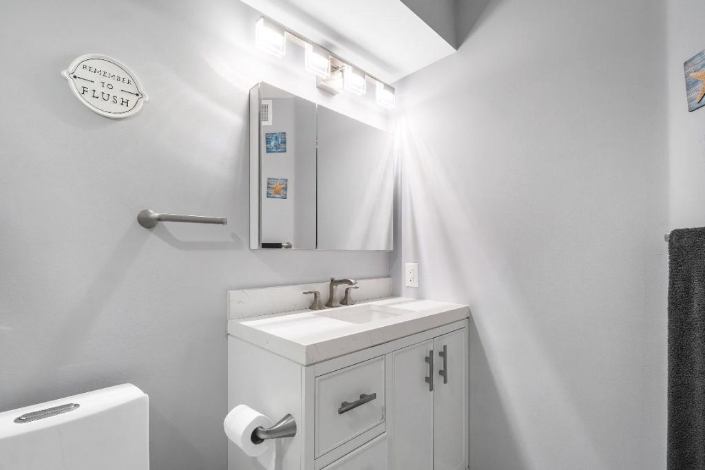 700 Scotia Drive, Unit 205, Hypoluxo, FL 33462 Photo