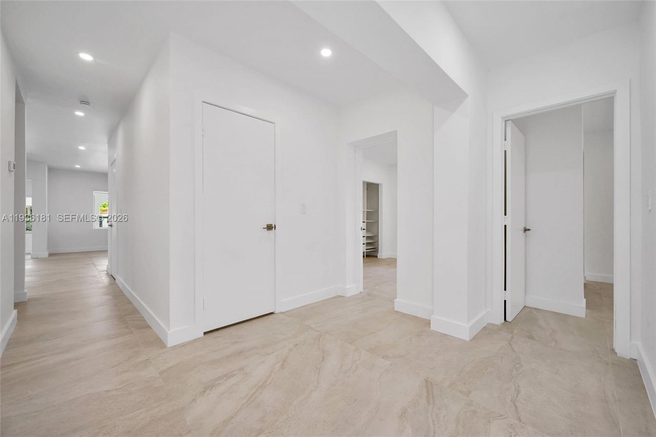 1511 SW 20th Ct, Miami, FL 33145 Photo