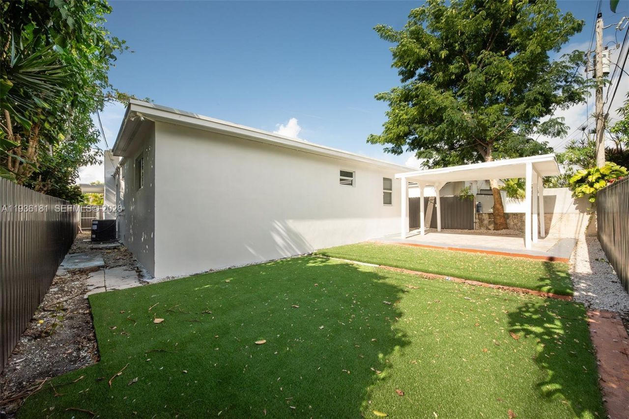 1511 SW 20th Ct, Miami, FL 33145 Photo