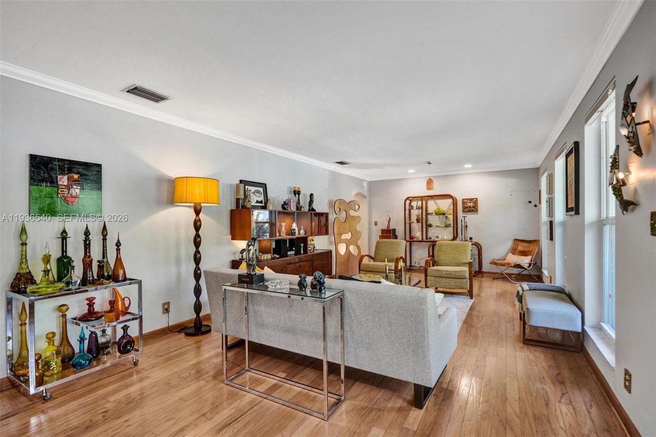 838 Johnson St, Hollywood, FL 33019 Photo