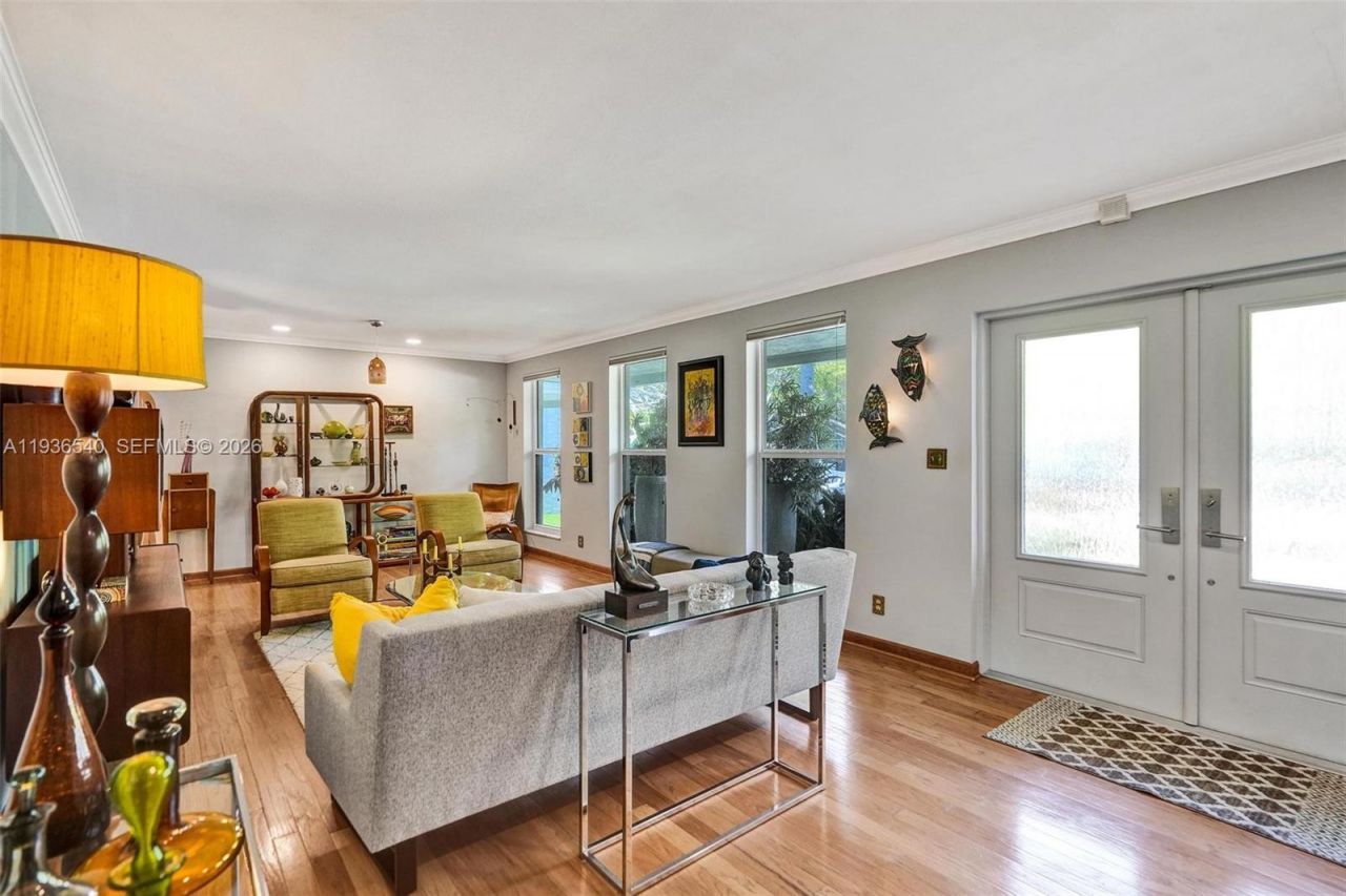 838 Johnson St, Hollywood, FL 33019 Photo