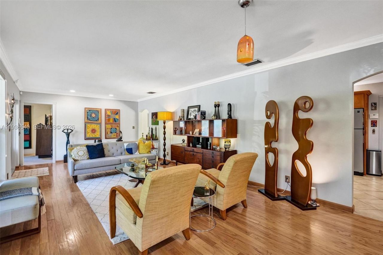 838 Johnson St, Hollywood, FL 33019 Photo