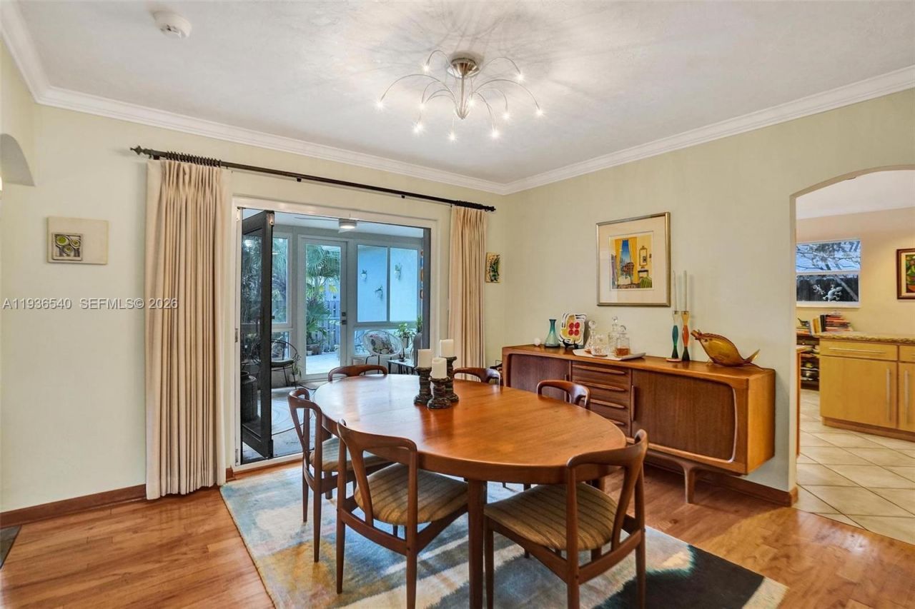 838 Johnson St, Hollywood, FL 33019 Photo