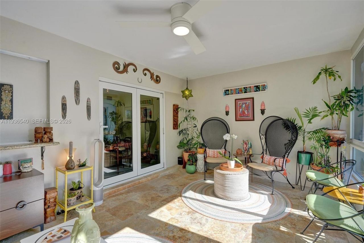 838 Johnson St, Hollywood, FL 33019 Photo