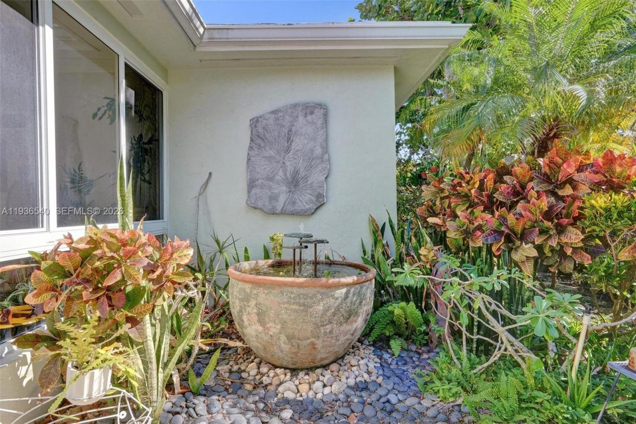 838 Johnson St, Hollywood, FL 33019 Photo