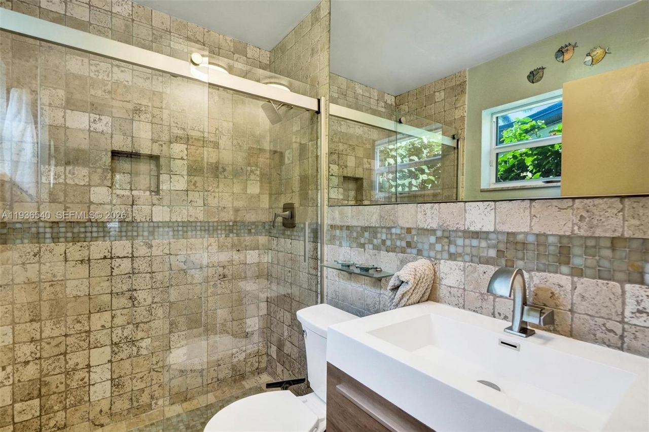 838 Johnson St, Hollywood, FL 33019 Photo