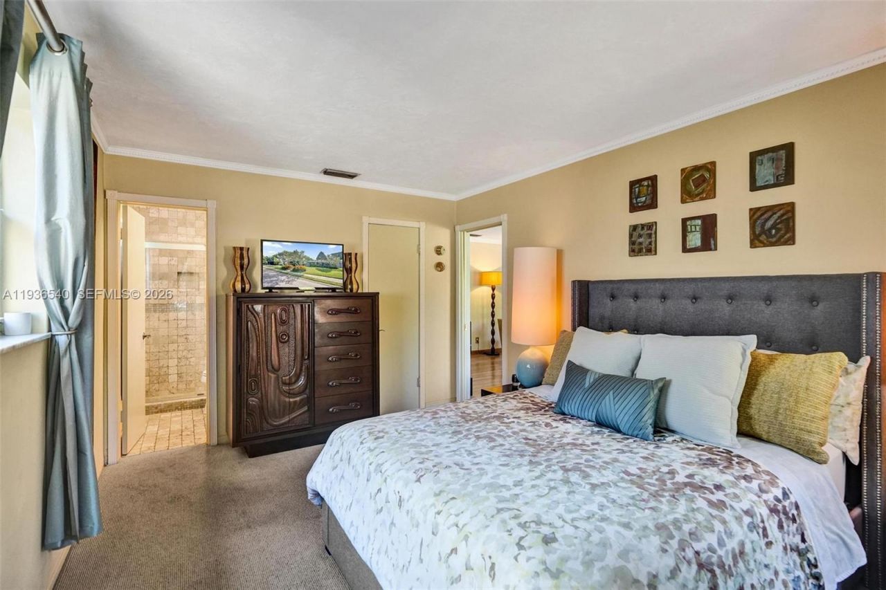 838 Johnson St, Hollywood, FL 33019 Photo