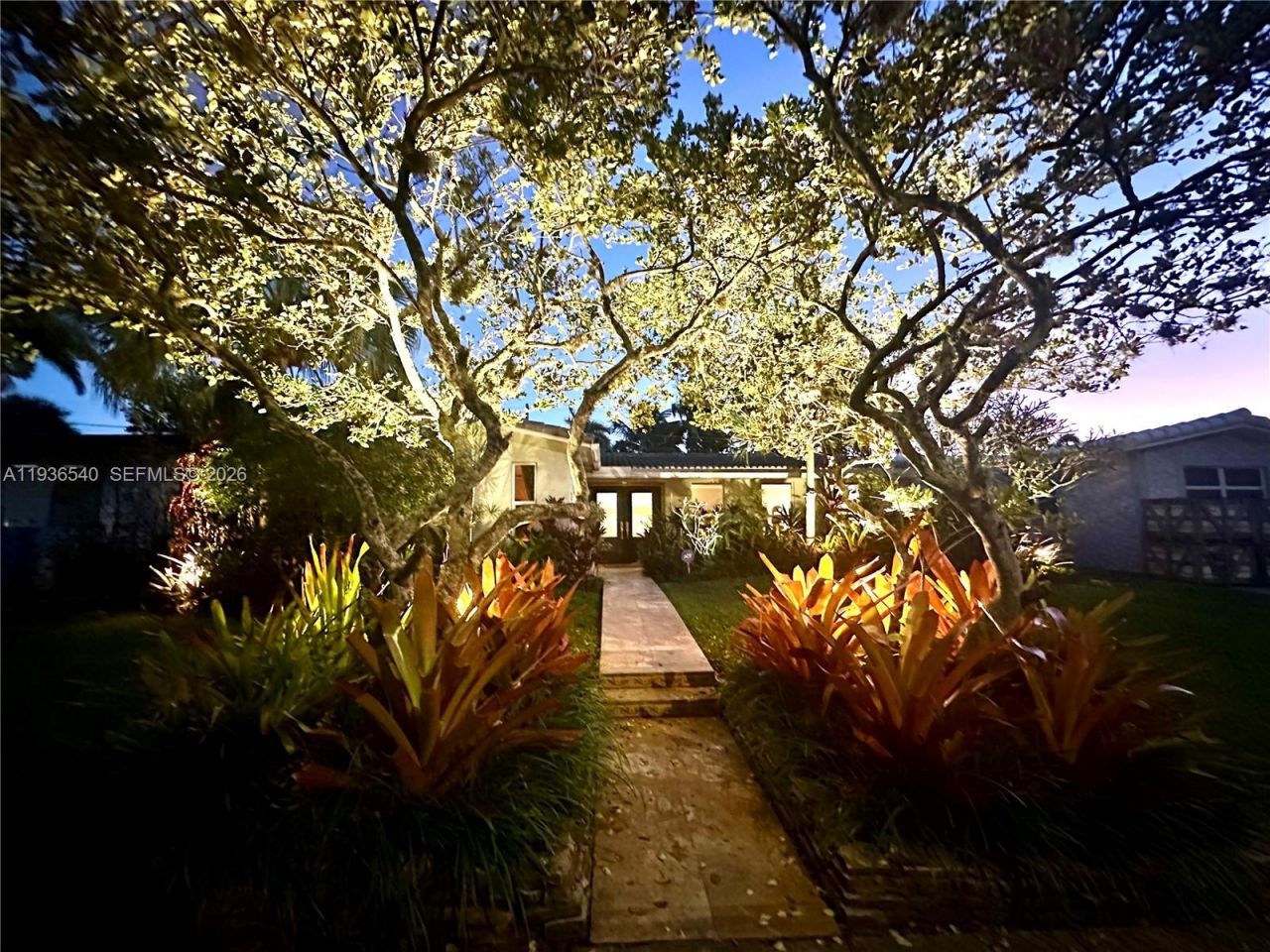 838 Johnson St, Hollywood, FL 33019 Photo