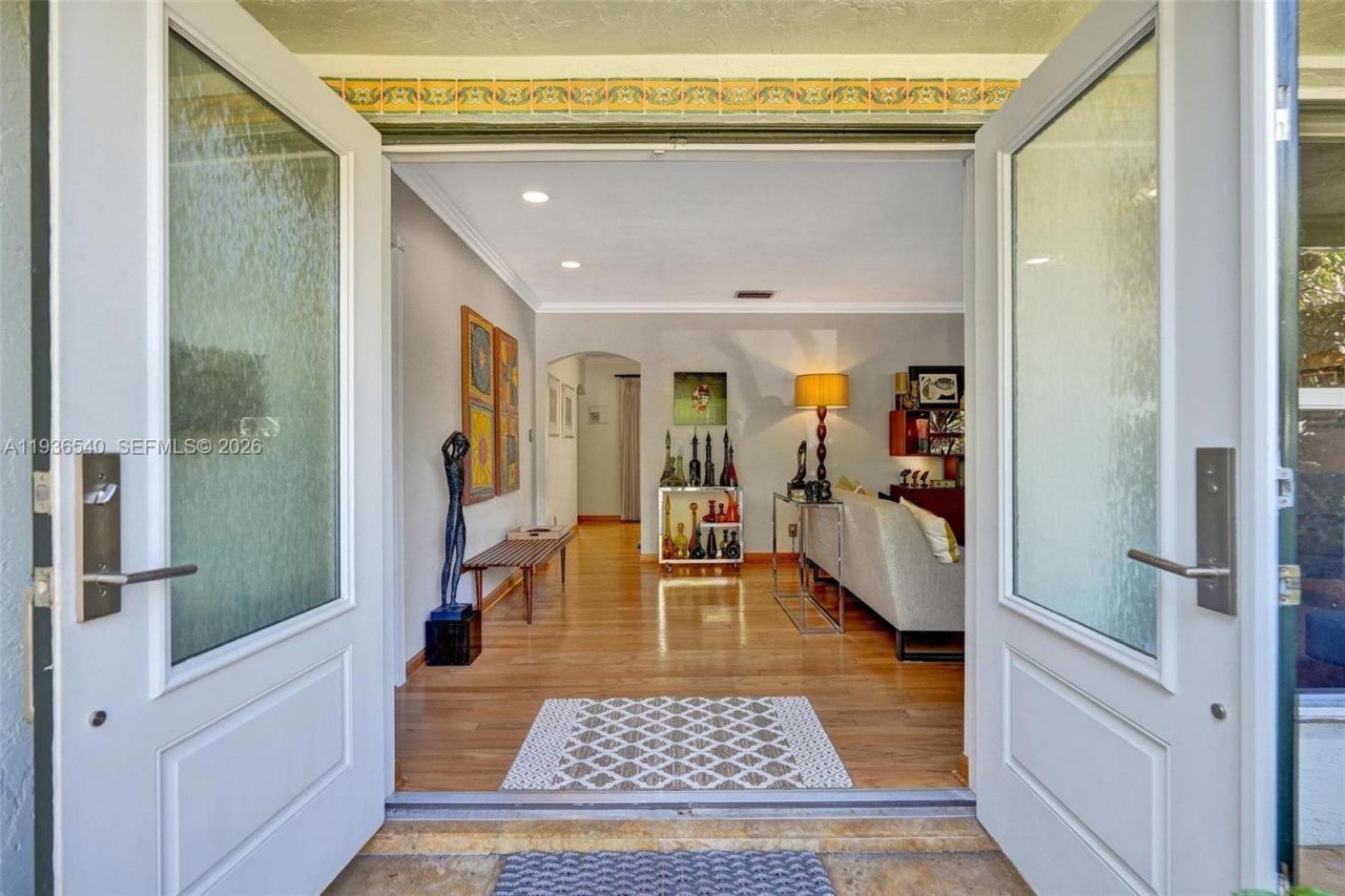 838 Johnson St, Hollywood, FL 33019 Photo