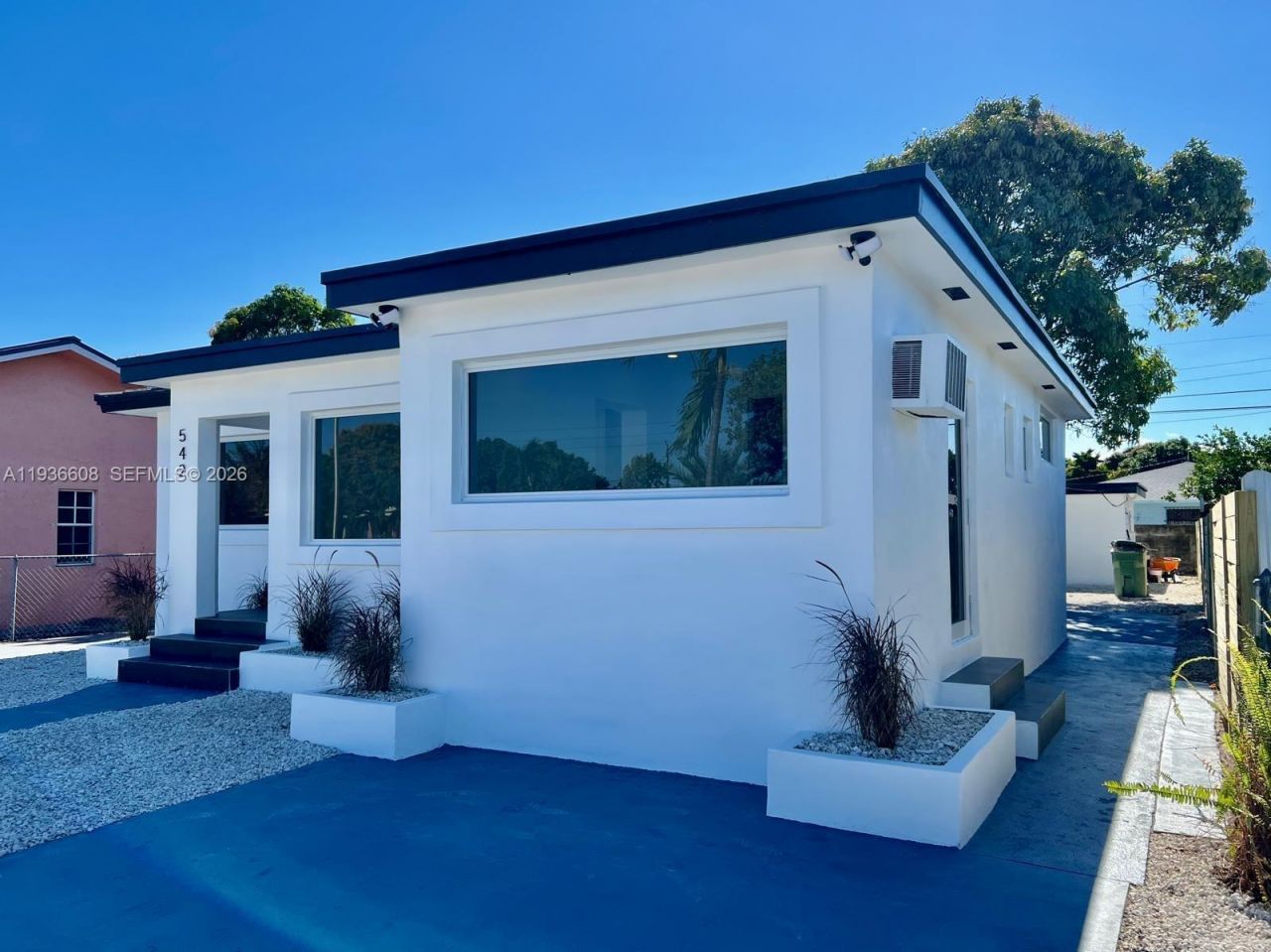 542 E 20th St, Hialeah, FL 33013 Photo