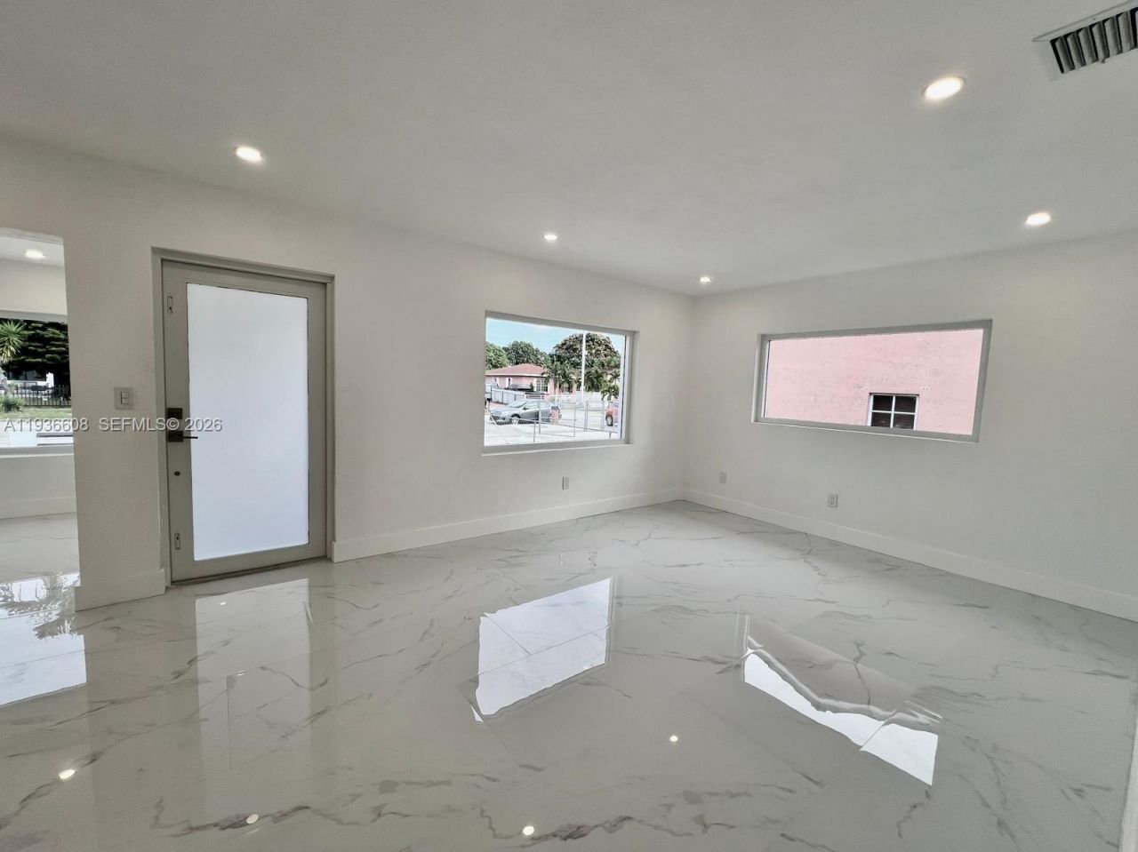 542 E 20th St, Hialeah, FL 33013 Photo