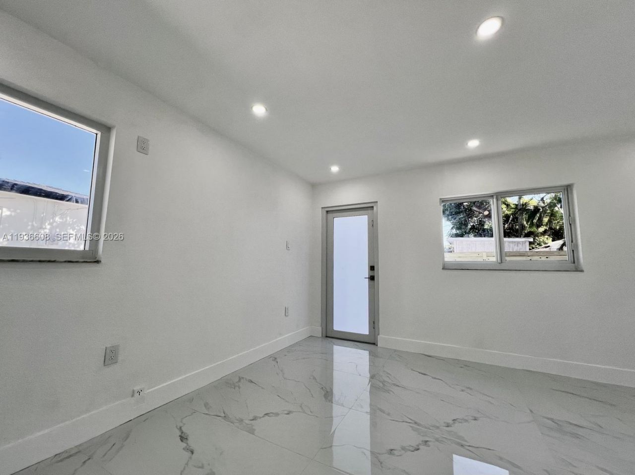 542 E 20th St, Hialeah, FL 33013 Photo