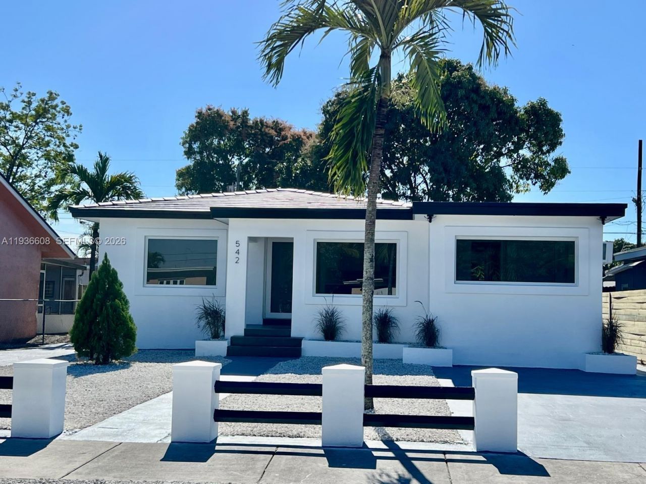 542 E 20th St, Hialeah, FL 33013 Photo