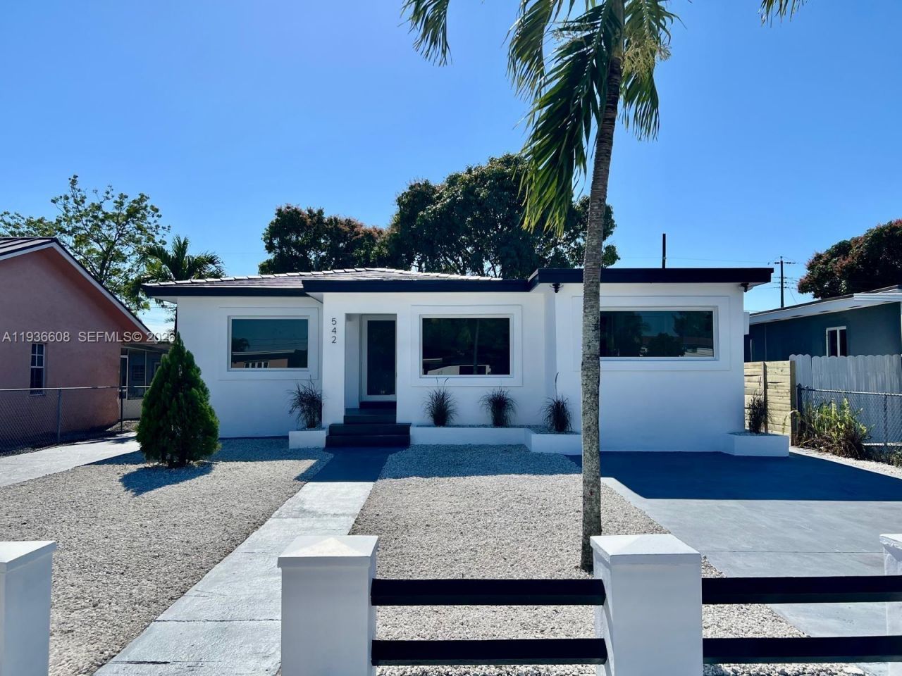 542 E 20th St, Hialeah, FL 33013 Photo