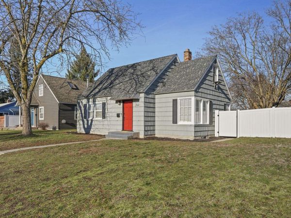 2612 W Olympic St, Spokane, WA 99205