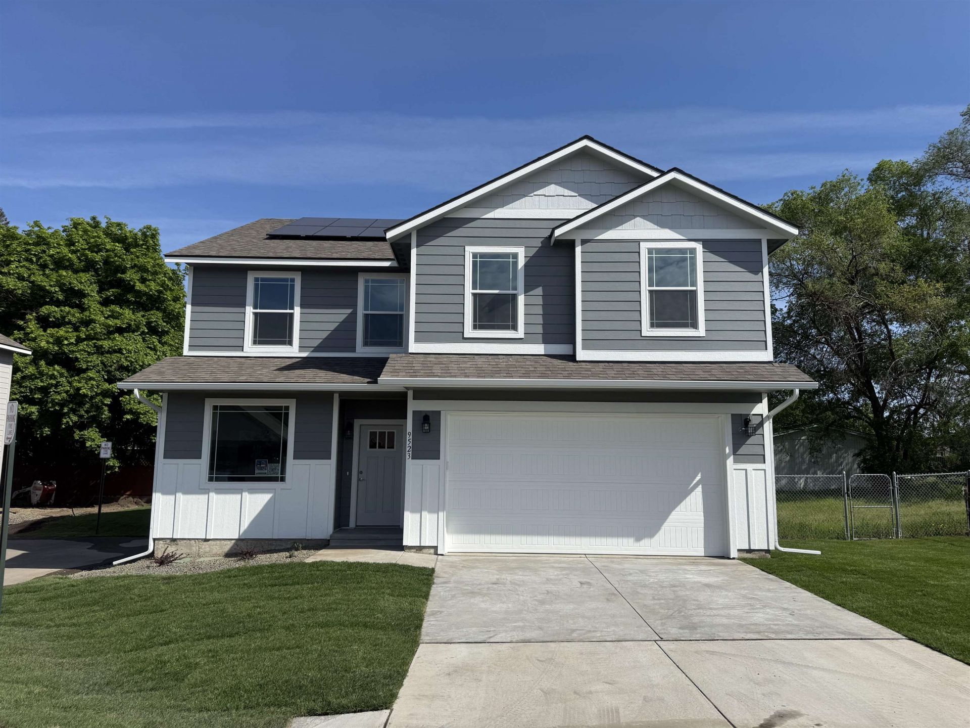 9523 E Michielli Ln, Spokane Valley, WA 99206 Main Photo