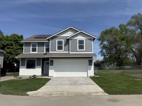 9523 E Michielli Ln, Spokane Valley, WA 99206