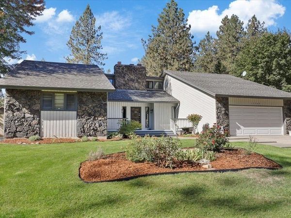 15709 N Glencrest Ct, Spokane, WA 99208