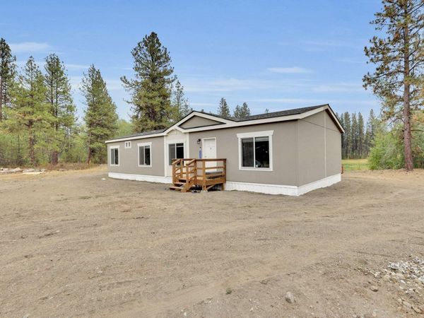 17522 S Lois Dr, Cheney, WA 99004