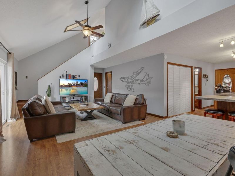 983 Sauk Court, Sugar Grove, OH 43155 Photo 12