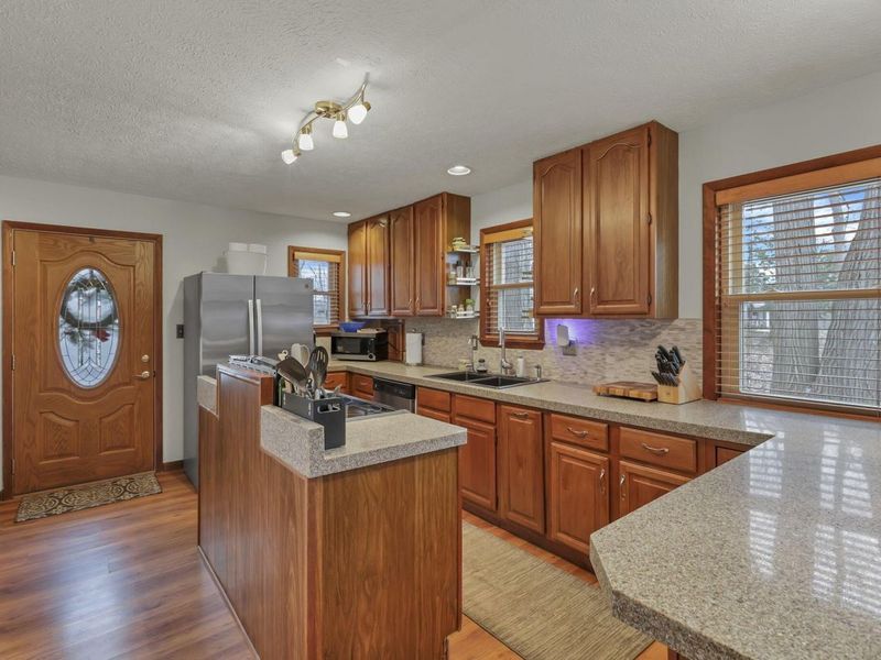 983 Sauk Court, Sugar Grove, OH 43155 Photo 14