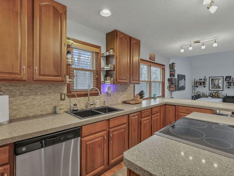 983 Sauk Court, Sugar Grove, OH 43155 Photo 18