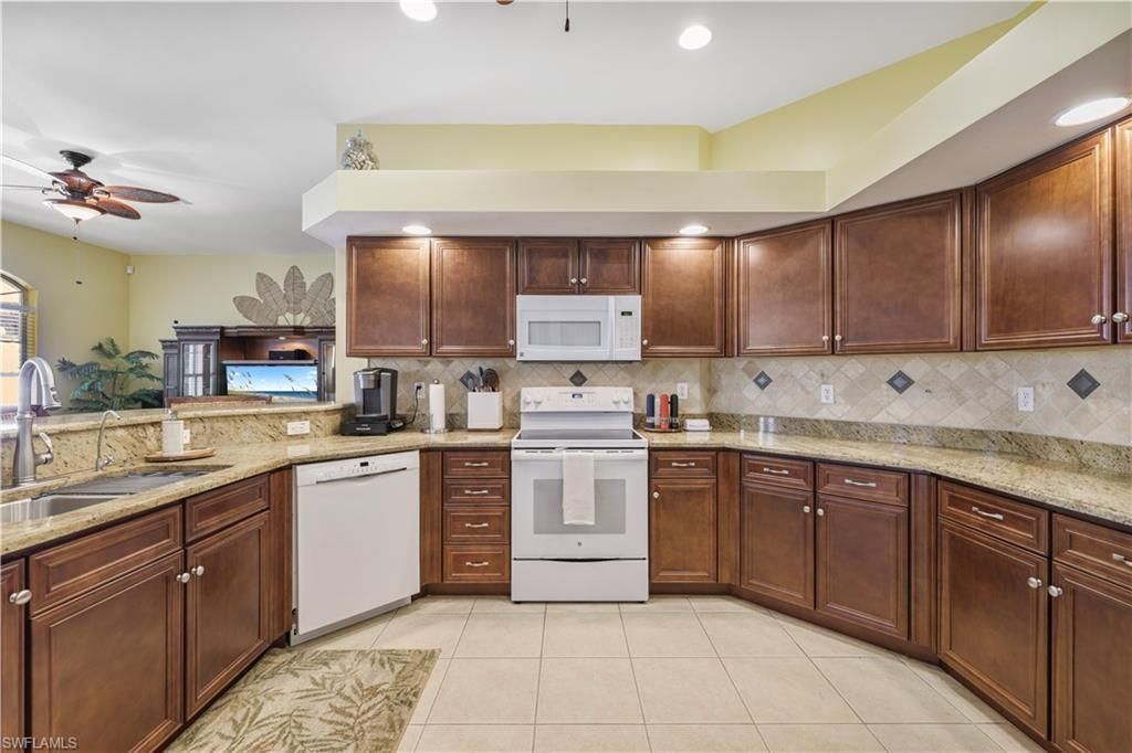 1915 Roosevelt Ave, Lehigh Acres, FL 33972 Photo