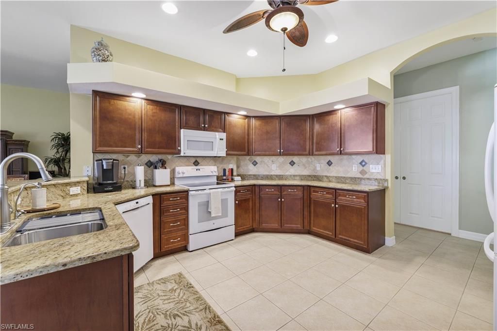 1915 Roosevelt Ave, Lehigh Acres, FL 33972 Photo