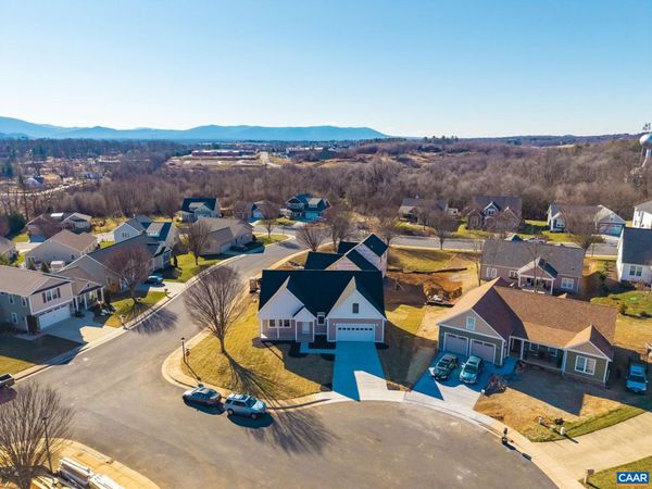 1004 HIGH POINT CT, Waynesboro, VA 22980