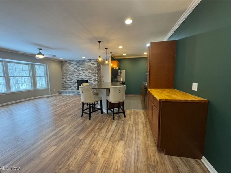 7030 Carriage Hill Drive, Unit 202, Brecksville, OH 44141 Photo 11