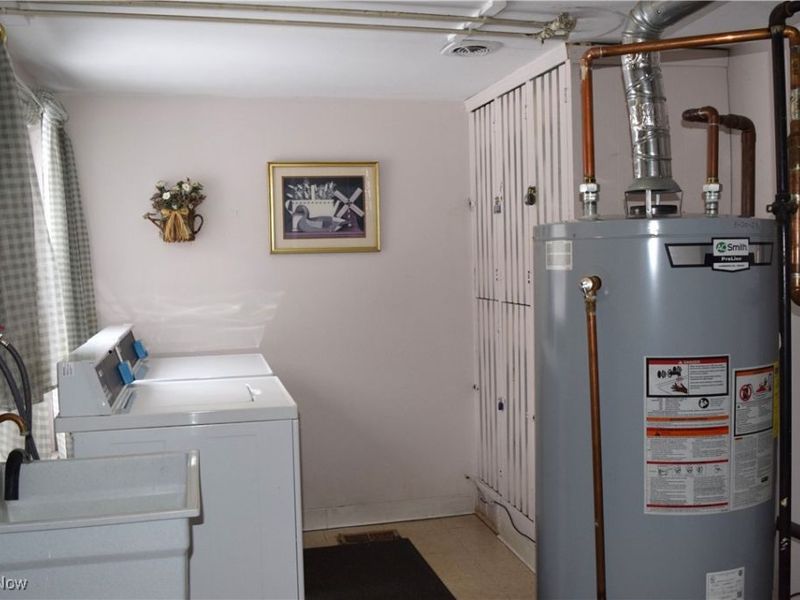 7030 Carriage Hill Drive, Unit 202, Brecksville, OH 44141 Photo 19