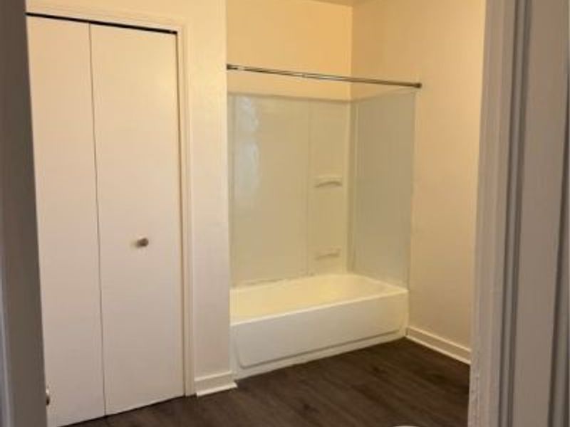 6913 Harvard Avenue, Cleveland, OH 44105 Photo 20