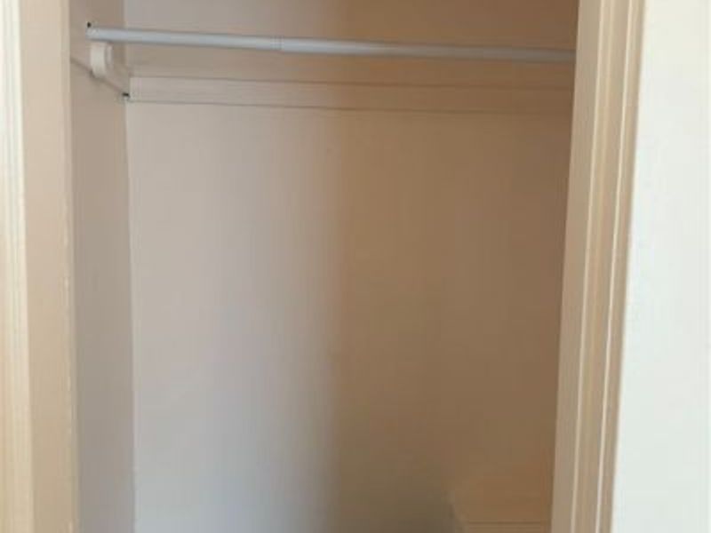 6913 Harvard Avenue, Cleveland, OH 44105 Photo 23