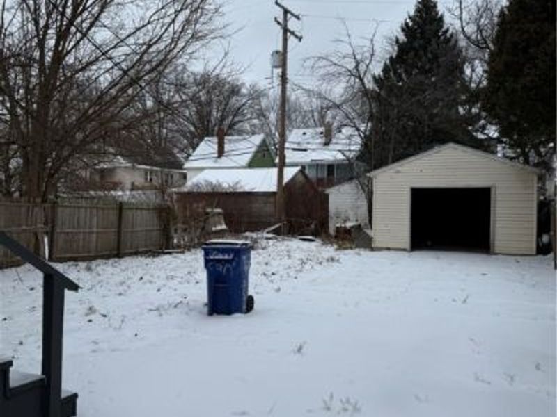 6913 Harvard Avenue, Cleveland, OH 44105 Photo 4