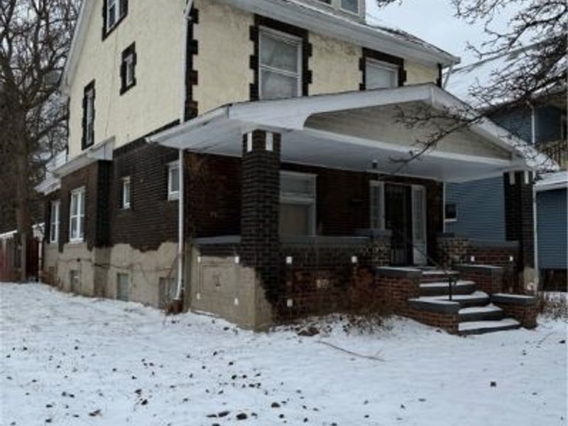 6913 Harvard Avenue, Cleveland, OH 44105 Photo 6