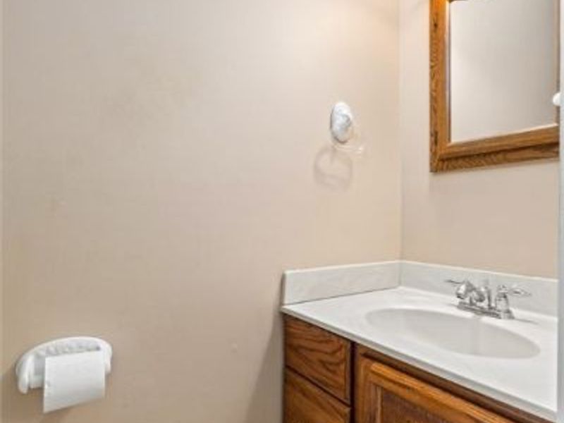 455 Barrenwood Drive, Wadsworth, OH 44281 Photo 14