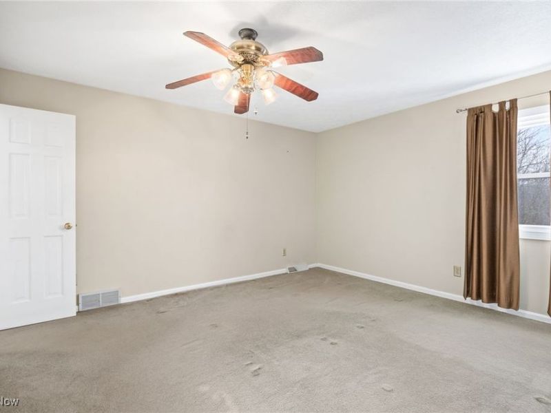 455 Barrenwood Drive, Wadsworth, OH 44281 Photo 20